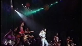 Earth Wind amp Fire Live in Japan 1988 [upl. by Ahtibat]