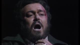 E lucevan le stelle Luciano Pavarotti 1978 english captions [upl. by Galasyn689]