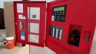 Silent Knight Addressable Fire Alarm System 6820EVS and EVSLOC and 6860 Remote Annunciator [upl. by Evreh598]