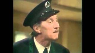 On The Buses funny union scene [upl. by Petras]